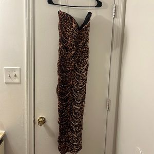 Strapless MIDI dress